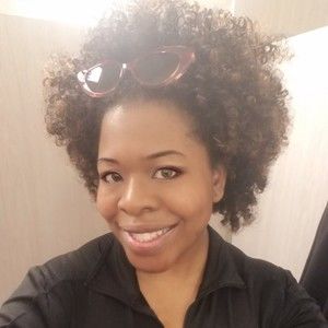 Meet your Posher, Brandie